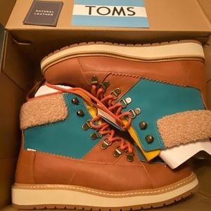 TOMS Leather Boots
